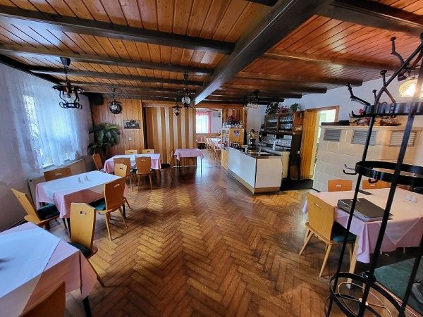 Gastraum im Erdgeschoss 1